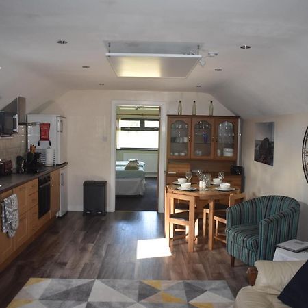 Glens Of Antrim Apartment The Sheddings Esterno foto