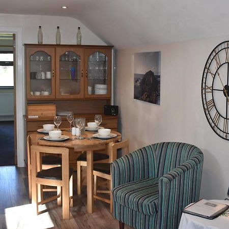 Glens Of Antrim Apartment The Sheddings Esterno foto