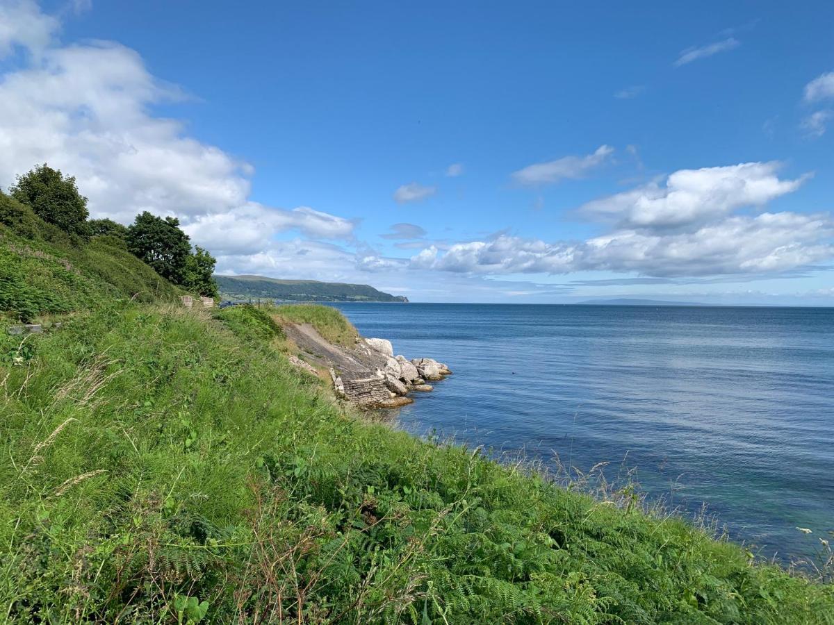 Glens Of Antrim Apartment The Sheddings Esterno foto